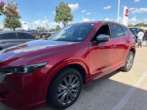 Used 2024 MAZDA CX-5 Signature AWD/4WD image 1