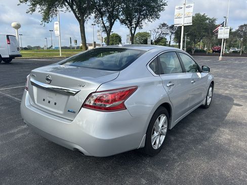 Used 2013 Nissan Altima 2.5 SV w/ 2.5SV Convenience Pkg FWD image 5