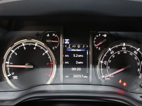 Used 2023 Toyota 4Runner TRD Off-Road Premium AWD/4WD image 34