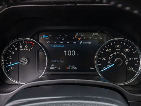 Used 2020 Ford F150 Lariat w/ Equipment Group 502A Luxury AWD/4WD image 30