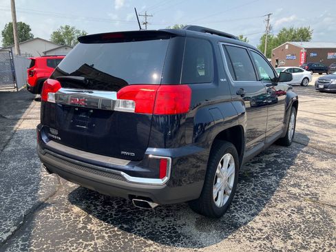 Used 2017 GMC Terrain SLE w/ Convenience Package AWD/4WD image 3
