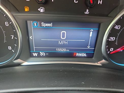 Used 2024 Chevrolet Equinox LT FWD image 24