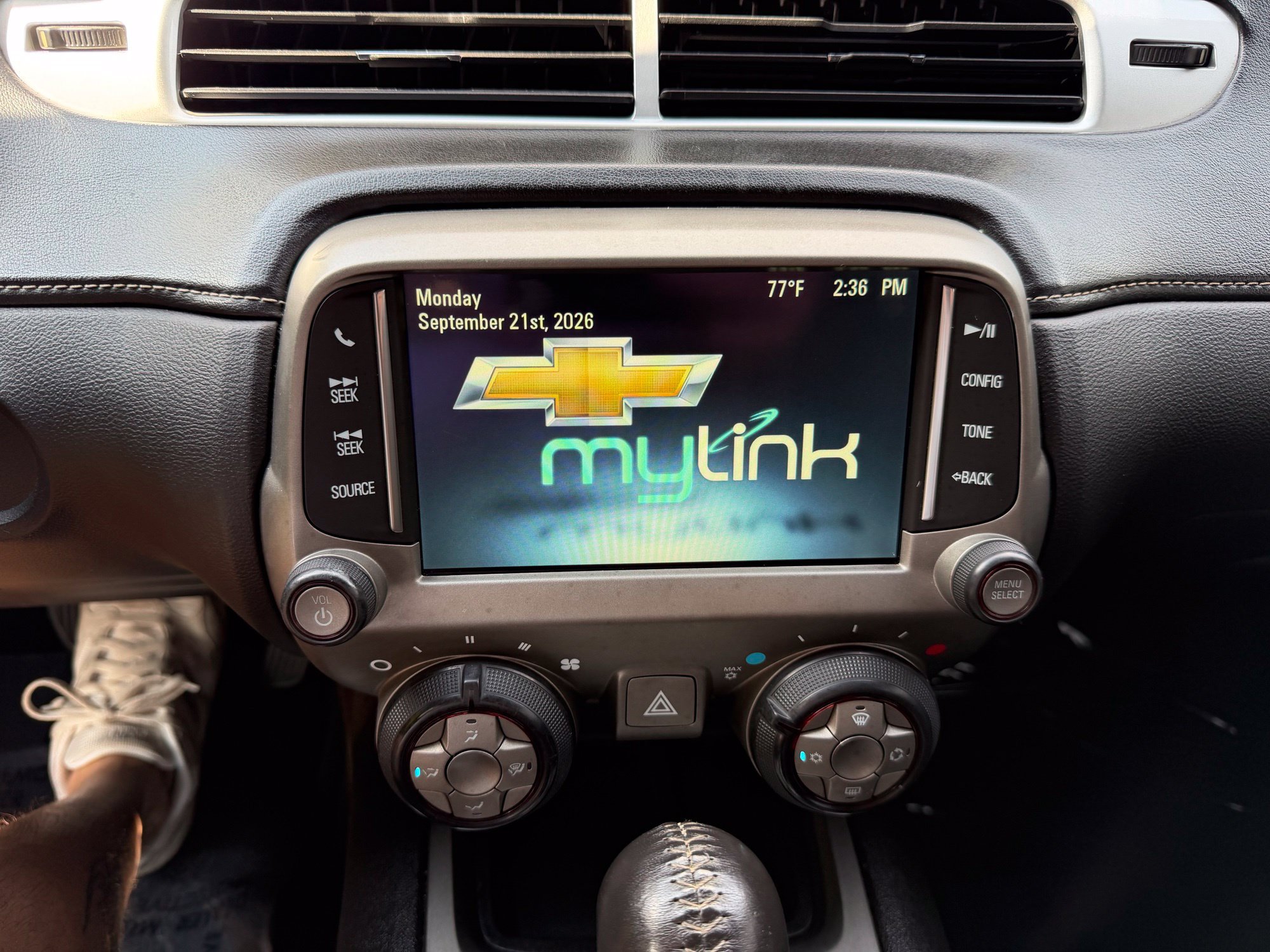 Used 2014 Chevrolet Camaro LT RWD image 17