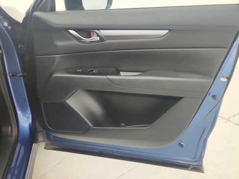 Used 2021 MAZDA CX-5 Touring FWD image 31