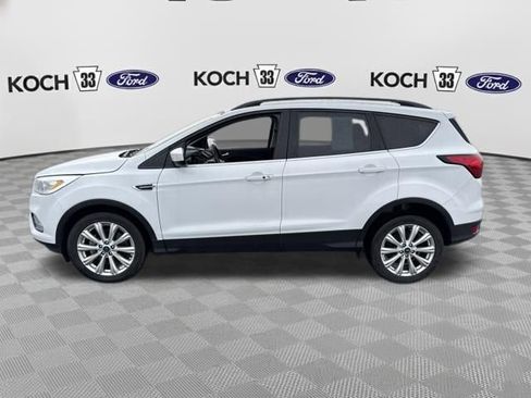 Used 2019 Ford Escape SEL image 4