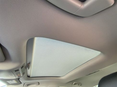 New 2026 Volkswagen Jetta SE image 18