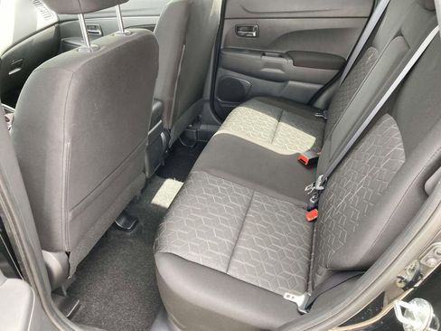 Used 2025 Mitsubishi Outlander Sport AWD image 12