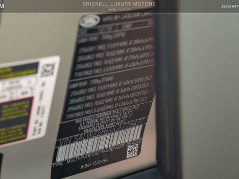 Used 2020 Land Rover Range Rover Sport SVR AWD/4WD image 39