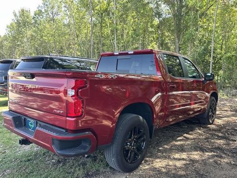 Used 2025 Chevrolet Silverado 1500 RST w/ Convenience Package II AWD/4WD image 16