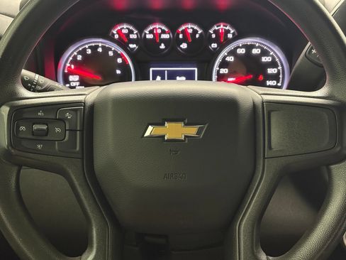 Used 2023 Chevrolet Silverado 1500 Custom AWD/4WD image 17