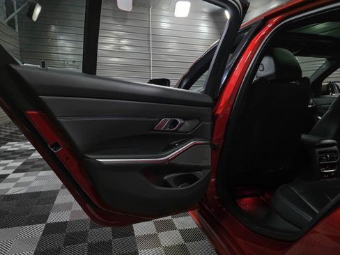 Used 2020 BMW M340i xDrive M340i xDrive AWD Sedan w/ Executive Package image 35