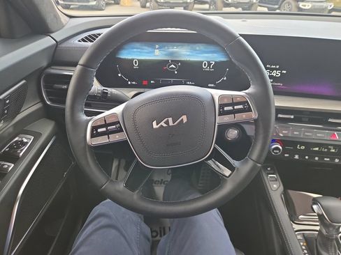 Used 2025 Kia Telluride SX Prestige X-Line AWD/4WD image 16