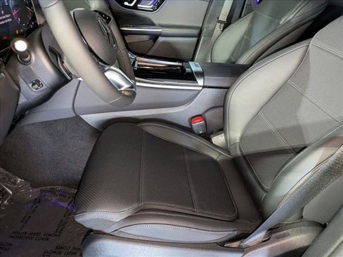 New 2026 Mercedes-Benz GLC 300 image 14