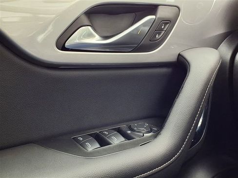 New 2026 Chevrolet Blazer LT image 15