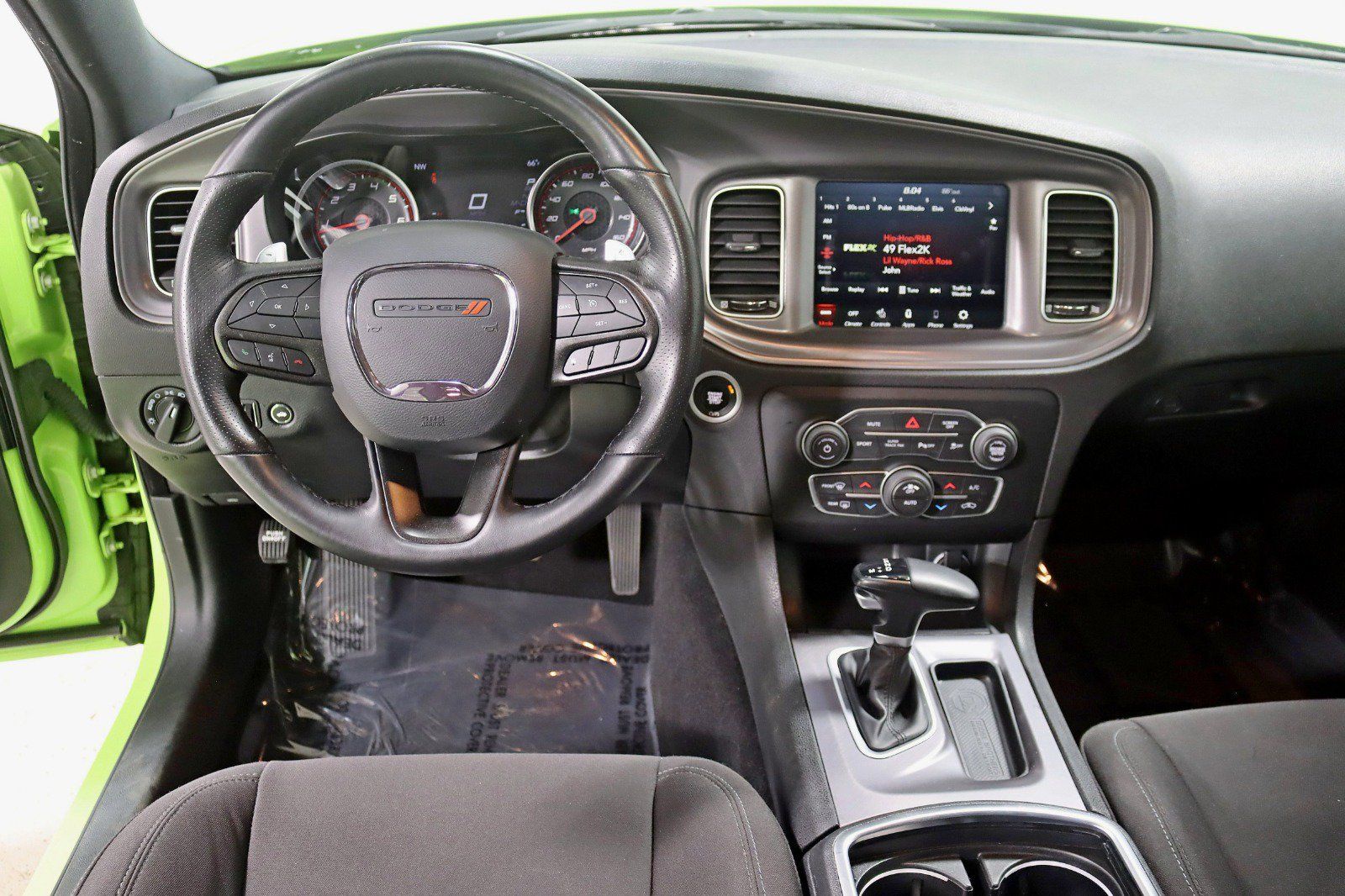 Used 2023 Dodge Charger R/T w/ Cold Weather Package RWD image 15