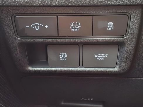 New 2025 Hyundai Sonata Limited image 25