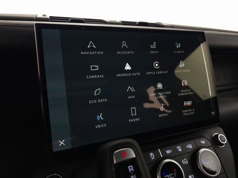 New 2026 Land Rover Defender 110 X-Dynamic SE AWD/4WD image 25