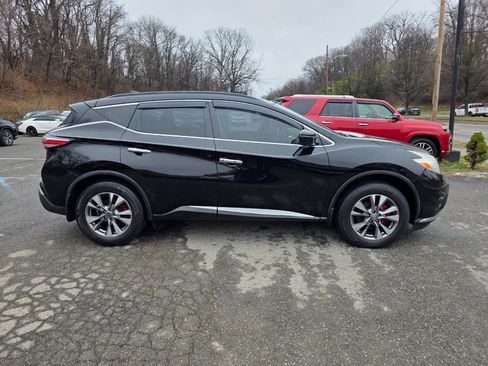 Used 2017 Nissan Murano SV w/ Premium Package image 4