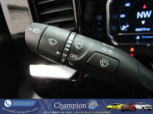 Used 2022 GMC Sierra 1500 SLT w/ SLT Premium Plus Package AWD/4WD image 35