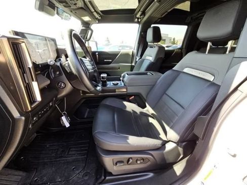 Used 2025 GMC Hummer EV 3X AWD/4WD image 6