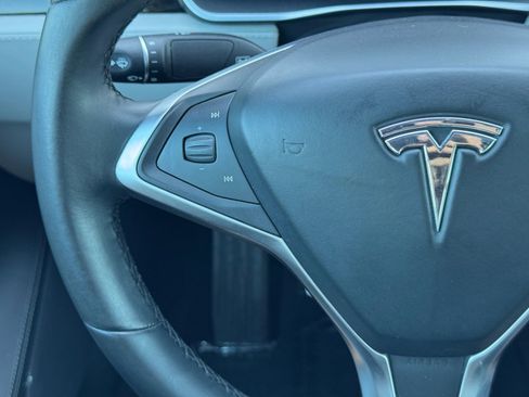 Used 2016 Tesla Model S 90D image 19