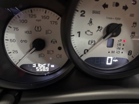 Used 2024 Porsche Macan S image 1