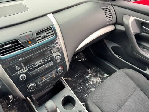 Used 2015 Nissan Altima 2.5 S w/ Power Driver Seat Package image 19