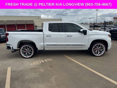 Used 2023 Chevrolet Silverado 1500 Custom image 10