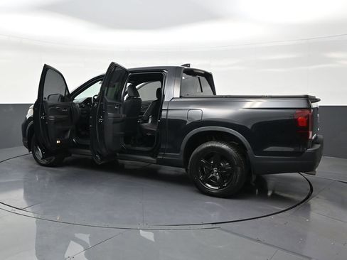 Used 2023 Honda Ridgeline Black Edition image 32