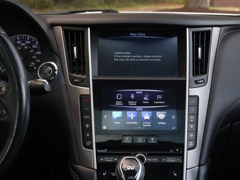 Used 2019 INFINITI Q50 Signature Edition AWD/4WD image 10