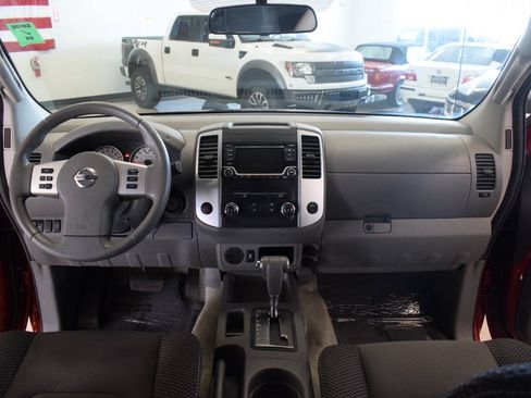 Used 2015 Nissan Frontier Desert Runner RWD image 50