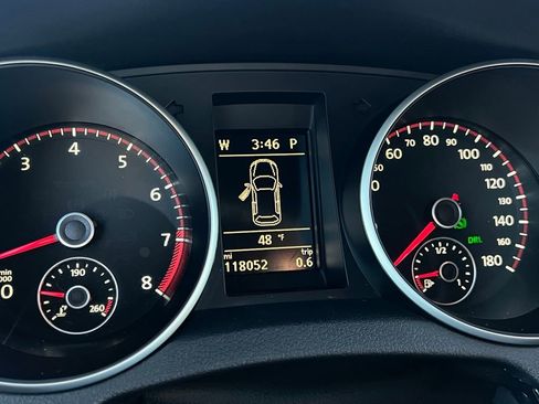 Used 2013 Volkswagen Golf 4-Door image 36