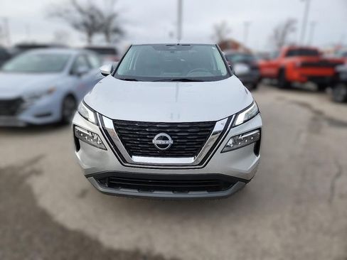 Certified 2023 Nissan Rogue SV w/ SV Premium B Package image 3