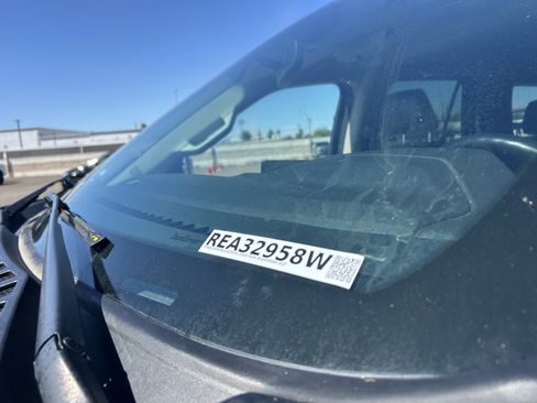 Used 2024 Ford Expedition XLT image 16