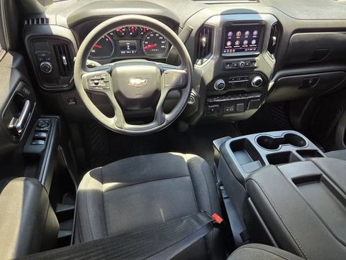 Used 2024 Chevrolet Silverado 1500 Custom w/ Turbomax Blackout Package RWD image 8