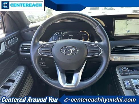 Used 2022 Hyundai Palisade Calligraphy image 12
