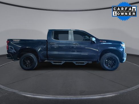 Used 2022 Chevrolet Silverado 1500 Custom Trail Boss w/ Safety Confidence Package AWD/4WD image 9