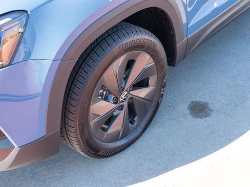 New 2026 Volkswagen Taos S FWD image 12