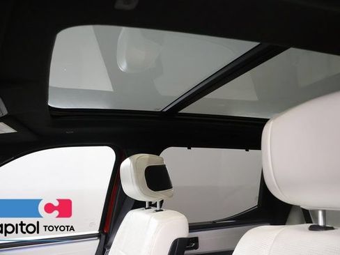 Used 2024 Toyota Tundra Capstone AWD/4WD image 14