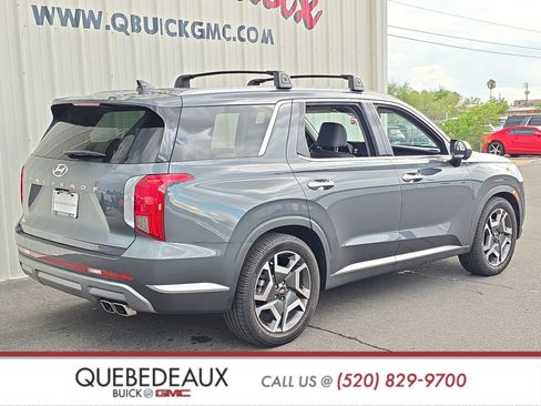 Used 2023 Hyundai Palisade Limited FWD image 7