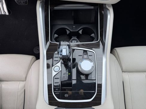 Used 2023 BMW X6 xDrive40i w/ M Sport Package image 18