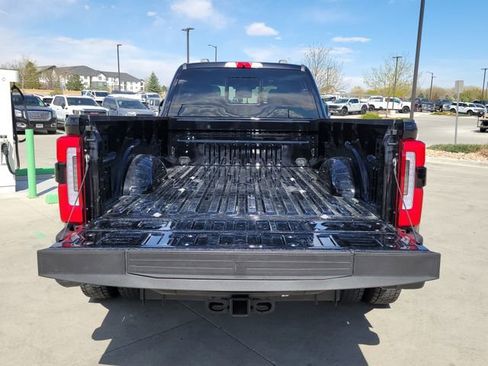 Certified 2026 Ford F450 Platinum w/ FX4 Off-Road Package AWD/4WD image 13