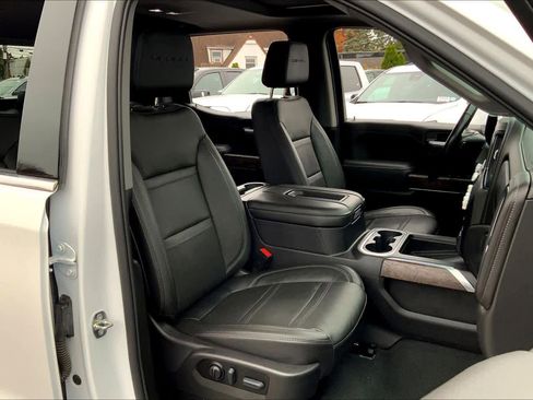 Used 2021 GMC Sierra 1500 Denali w/ Denali Premium Package image 9