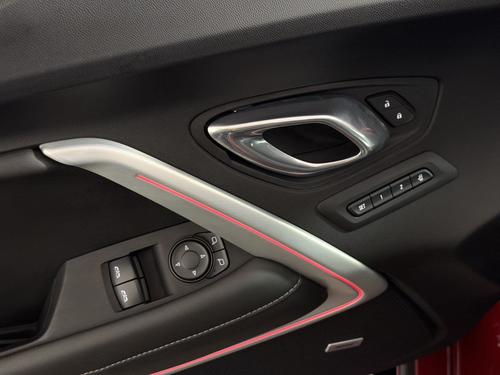 Used 2021 Chevrolet Camaro SS RWD image 15