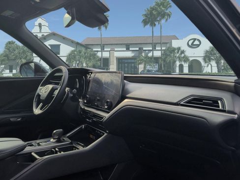 Certified 2024 Lexus TX 350 FWD w/ Captains Chair Package image 30