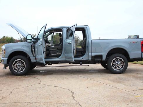 New 2026 Ford F350 Platinum w/ Platinum Plus Package image 35