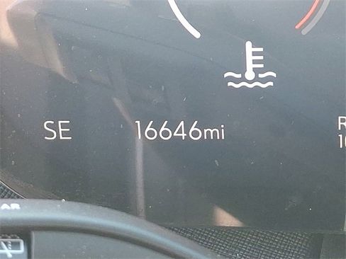 Used 2025 Buick Enclave Sport Touring w/ Super Cruise Package image 21