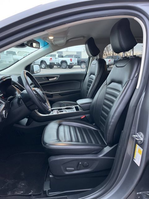 Used 2024 Ford Edge SEL AWD/4WD image 25