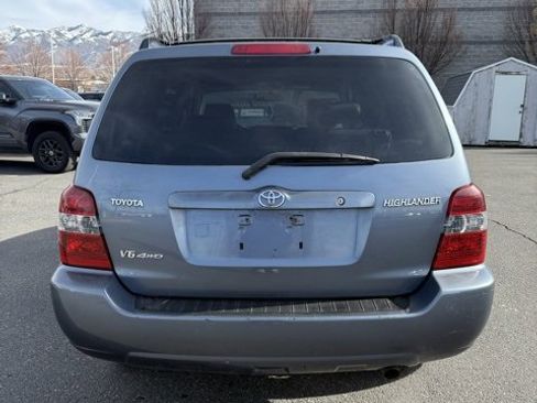 Used 2005 Toyota Highlander V6 image 3