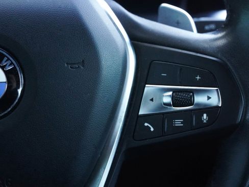 Used 2020 BMW 330i Sedan w/ Convenience Package image 22